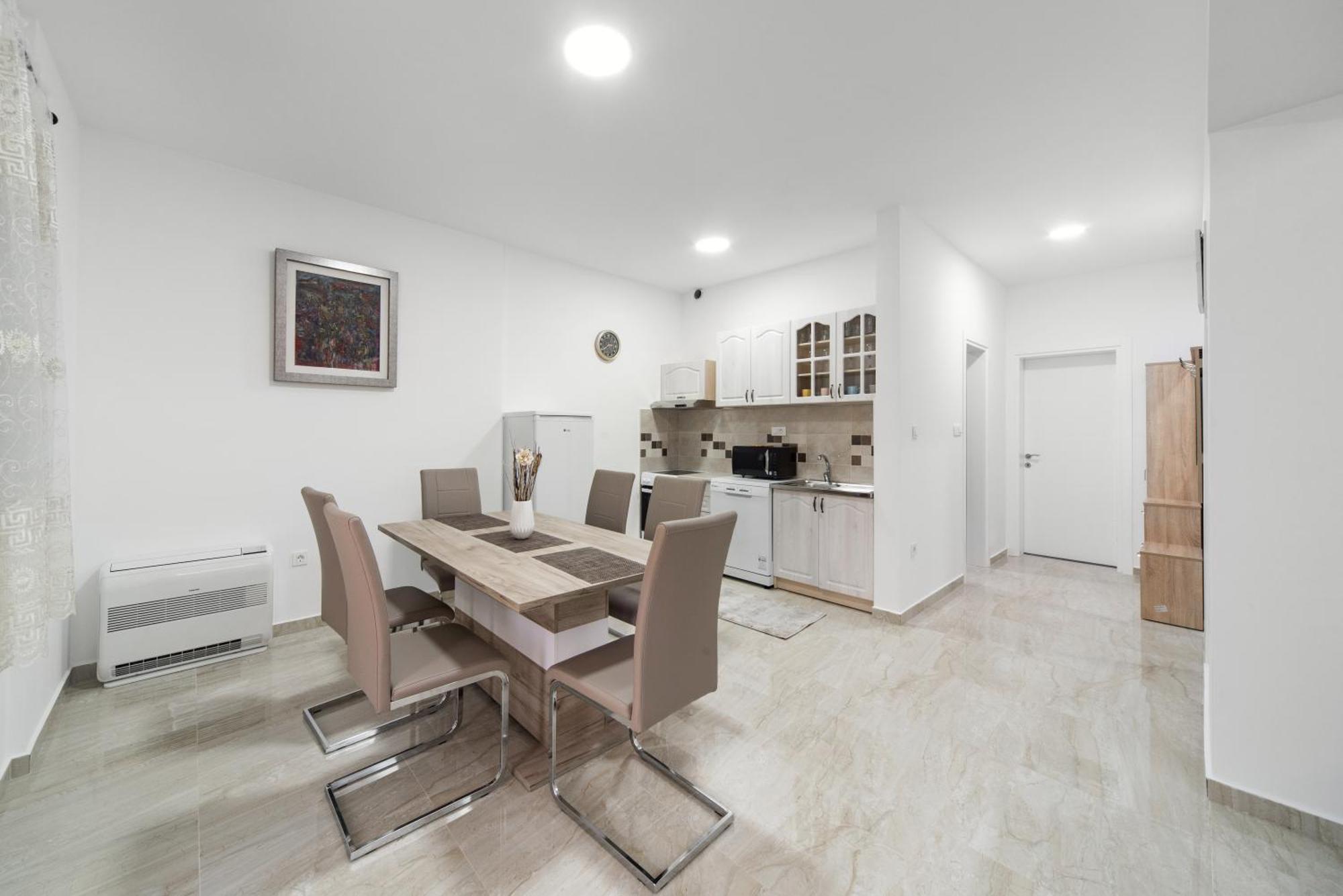 Kasi Apartments 科托尔 外观 照片
