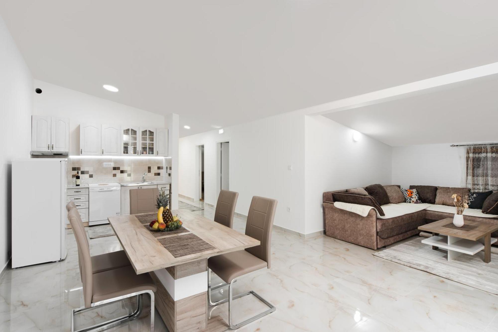 Kasi Apartments 科托尔 外观 照片