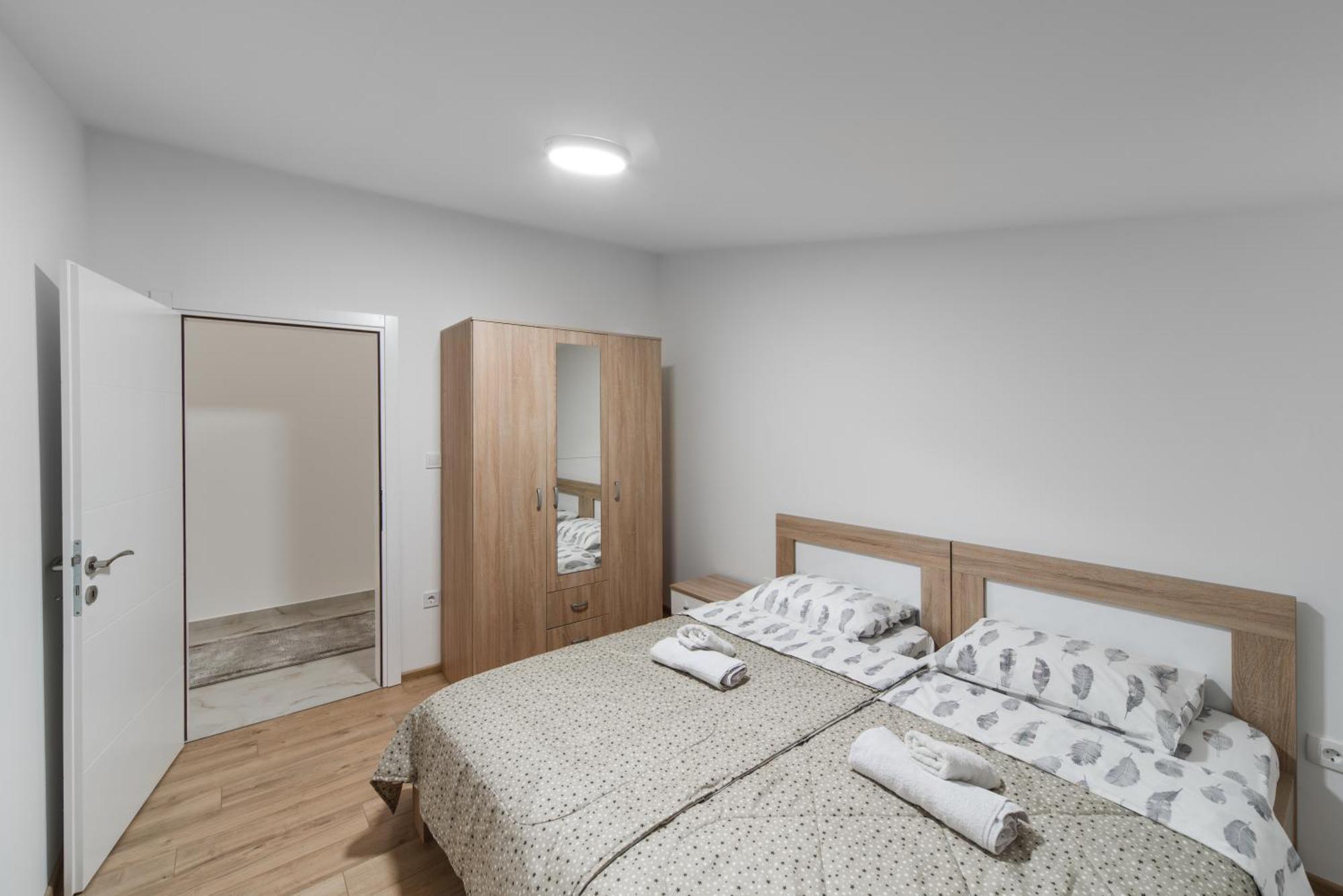 Kasi Apartments 科托尔 外观 照片